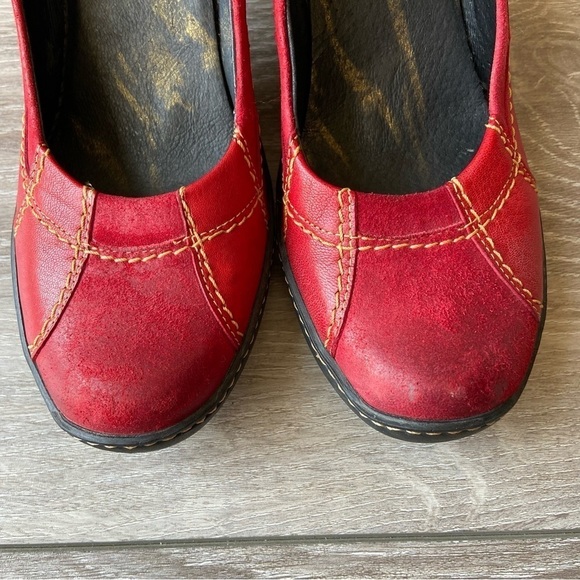 Eject Funky Heel Red Leather Pumps - Picture 4 of 14